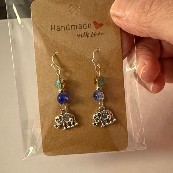 Handmade Elephant Earrings with Multicolor Beads - Picture 4 of 4
